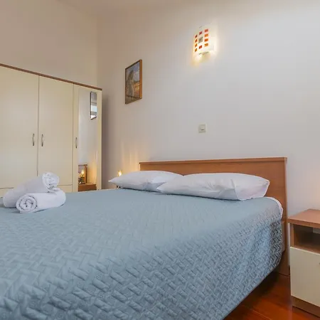 Apartment Lidija Makarska